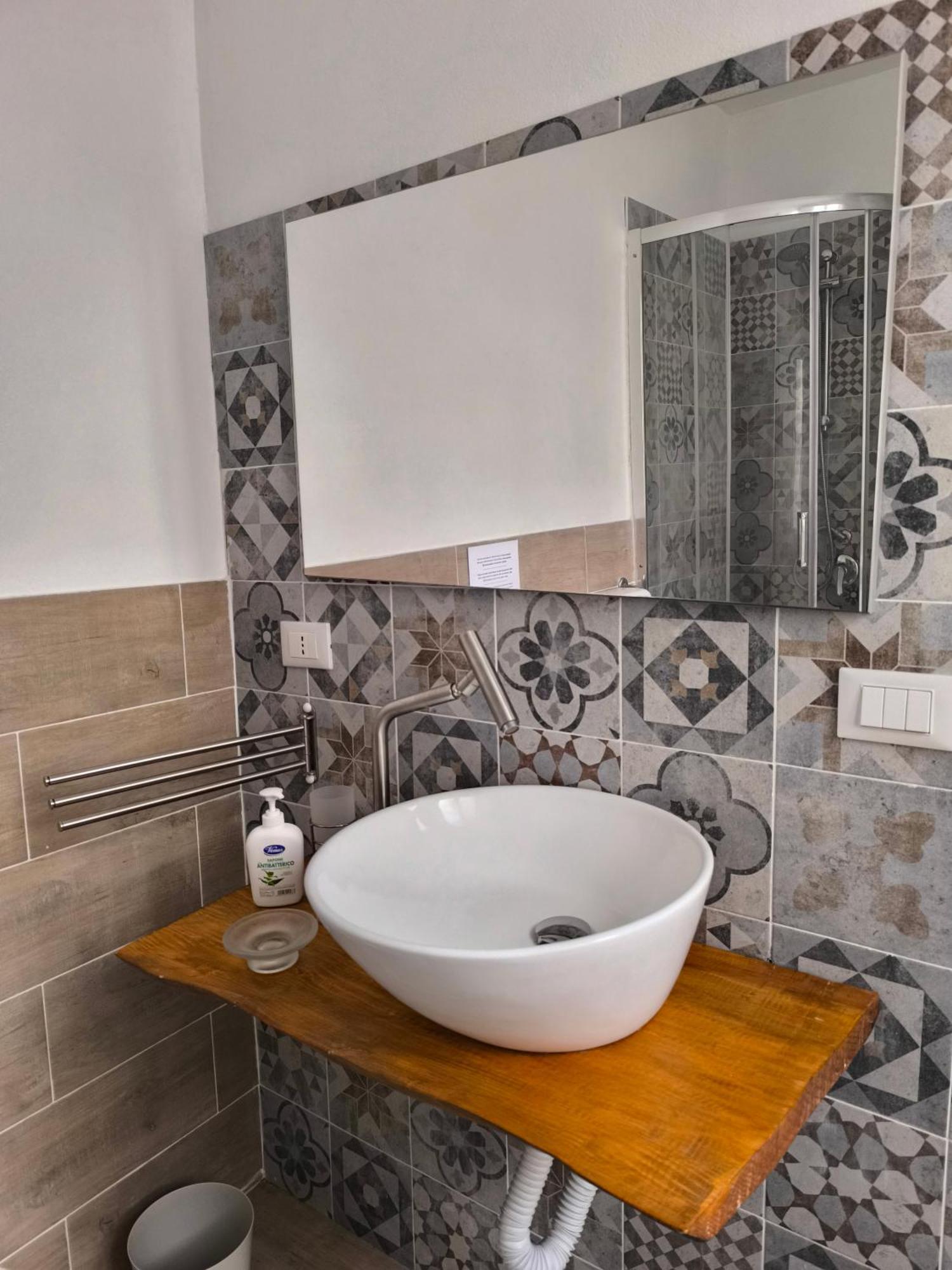 Casa Di Nick Apartment ตราปานี ภายนอก รูปภาพ