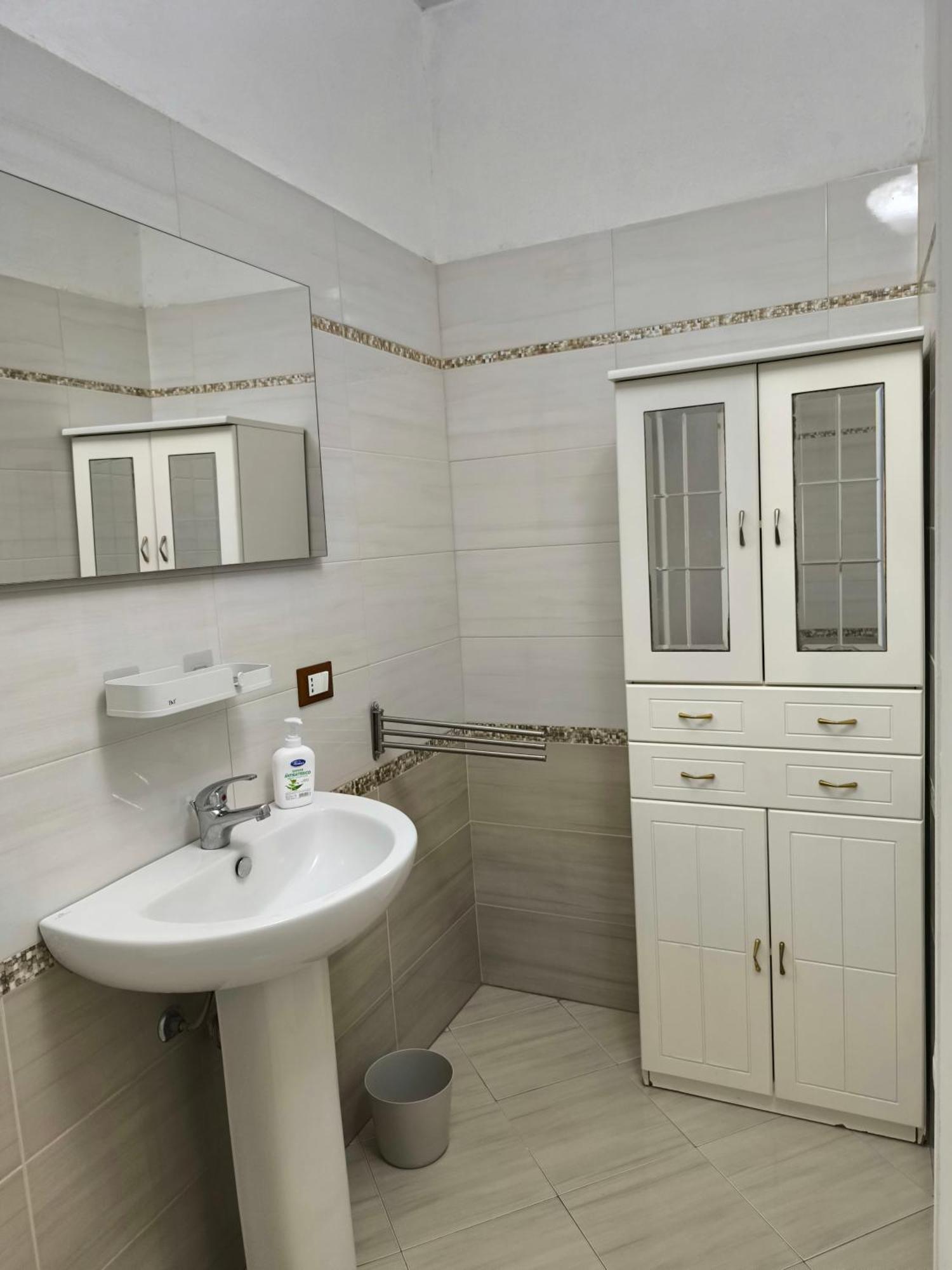 Casa Di Nick Apartment ตราปานี ภายนอก รูปภาพ
